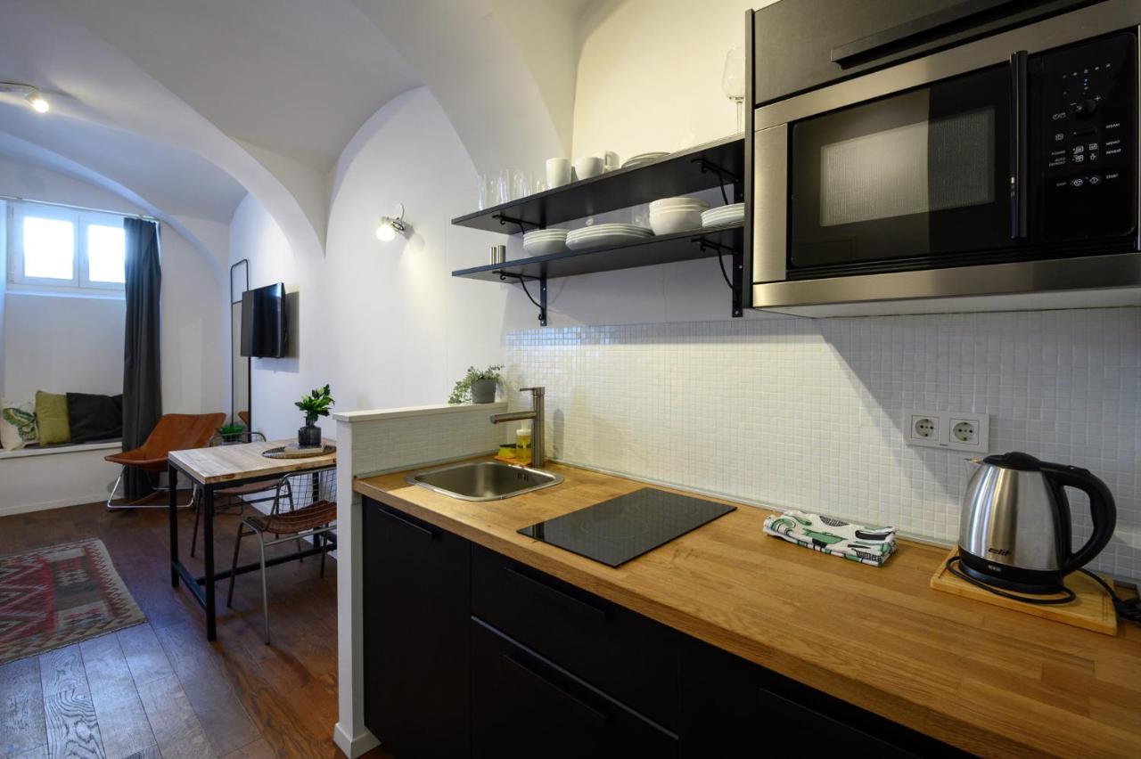 Swanky Old Town Apartment زغرب المظهر الخارجي الصورة